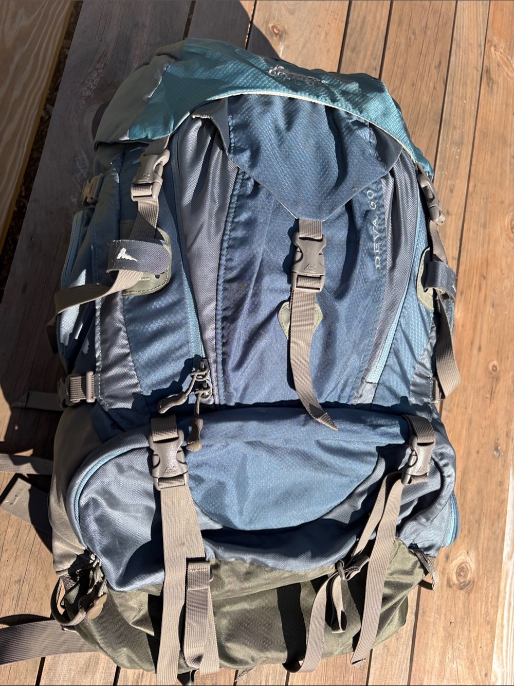 Gregory Deva 60L backpacking pack